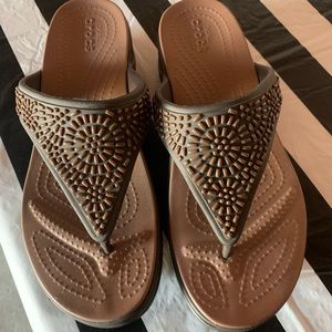 Brand new crocs !!!